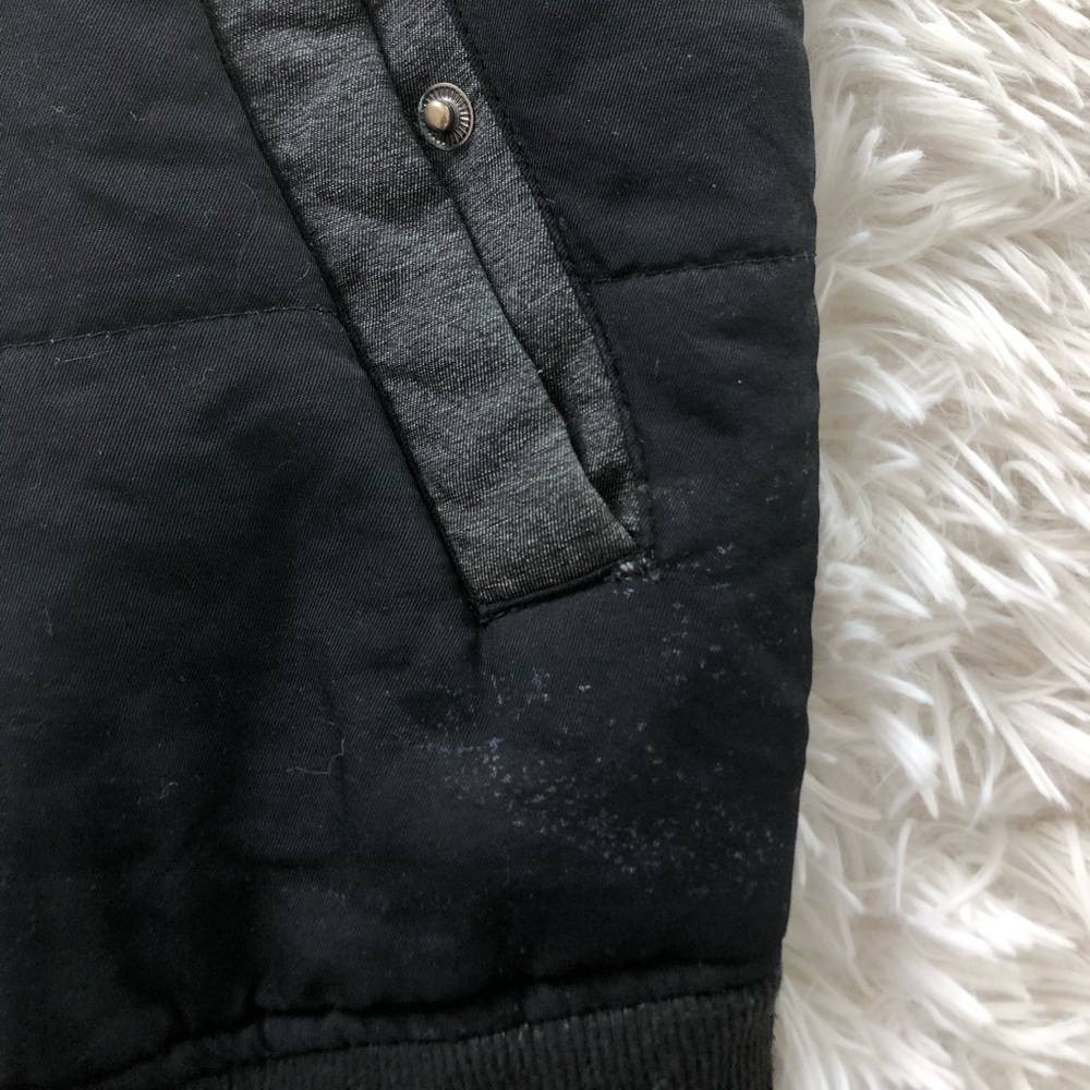 RVCA Men’s Black and Grey Vest Jacket Long Sleeve W/ Hood Size XXL - Picture 6 of 8